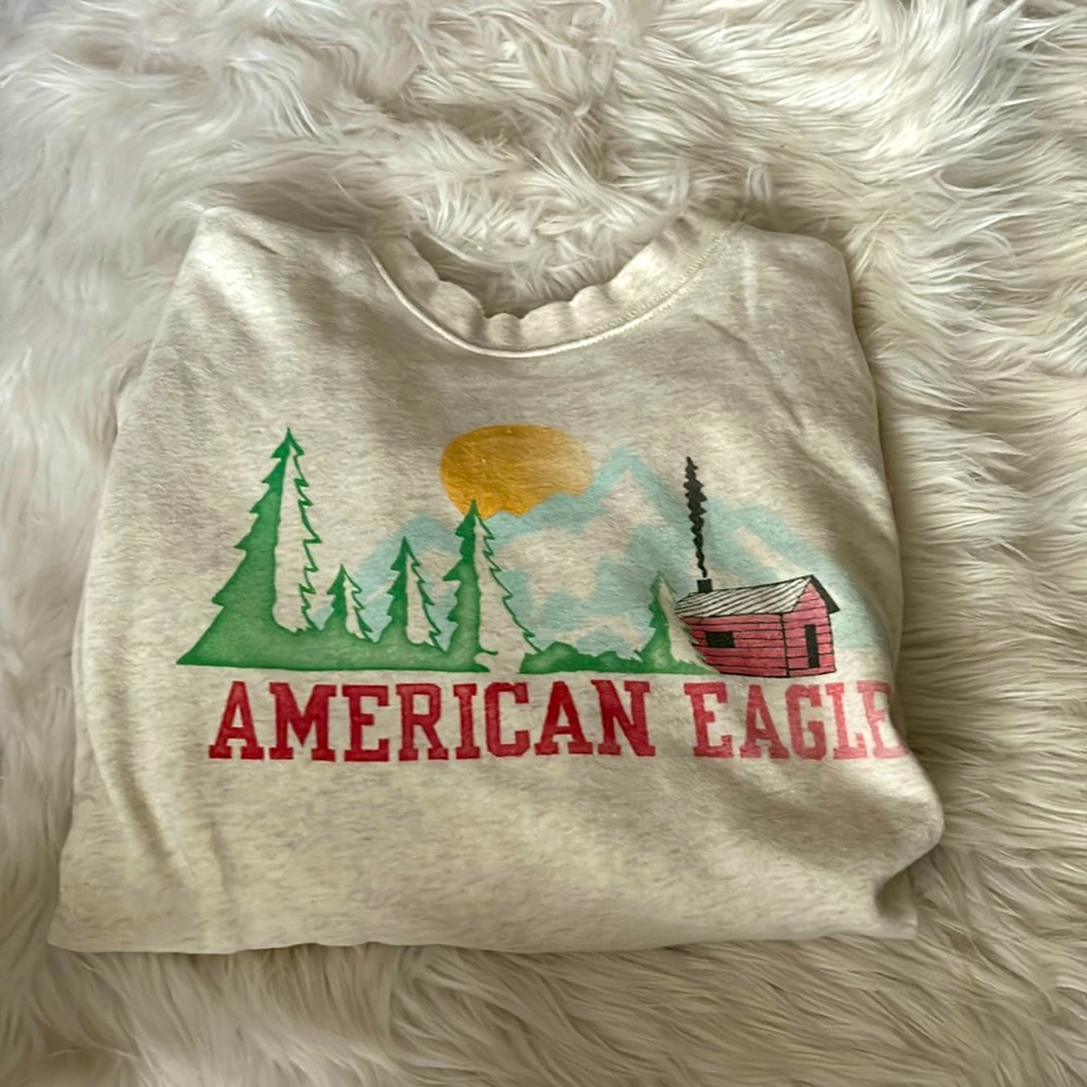 American eagle sweat shirt